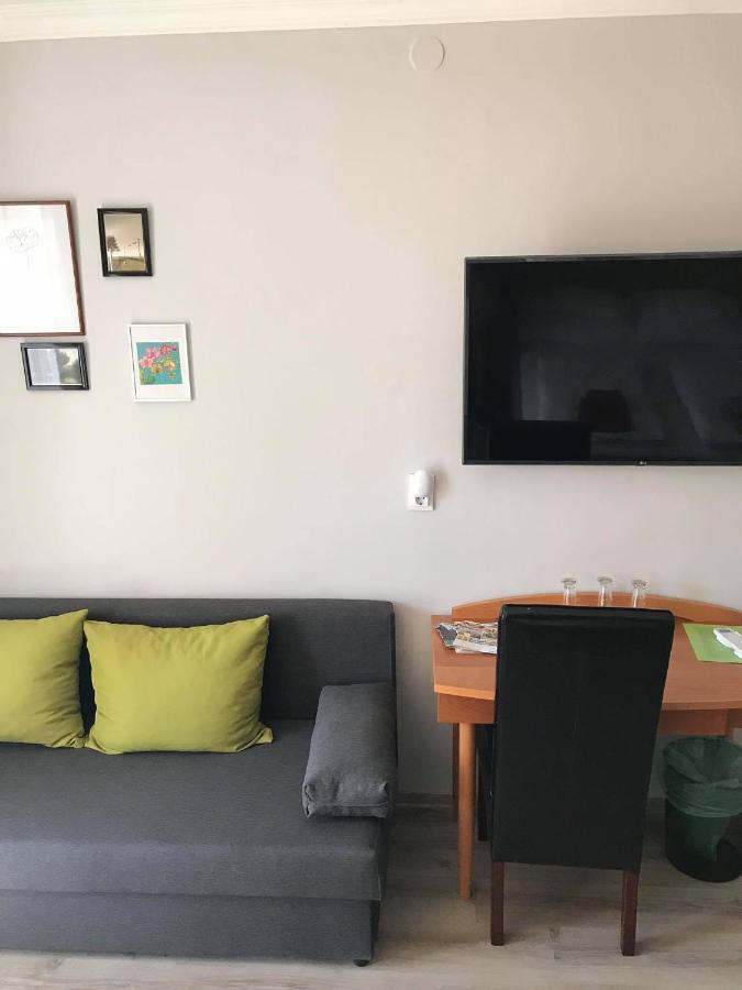 Hunyadi Panzio-Apartman Makó Exteriér fotografie