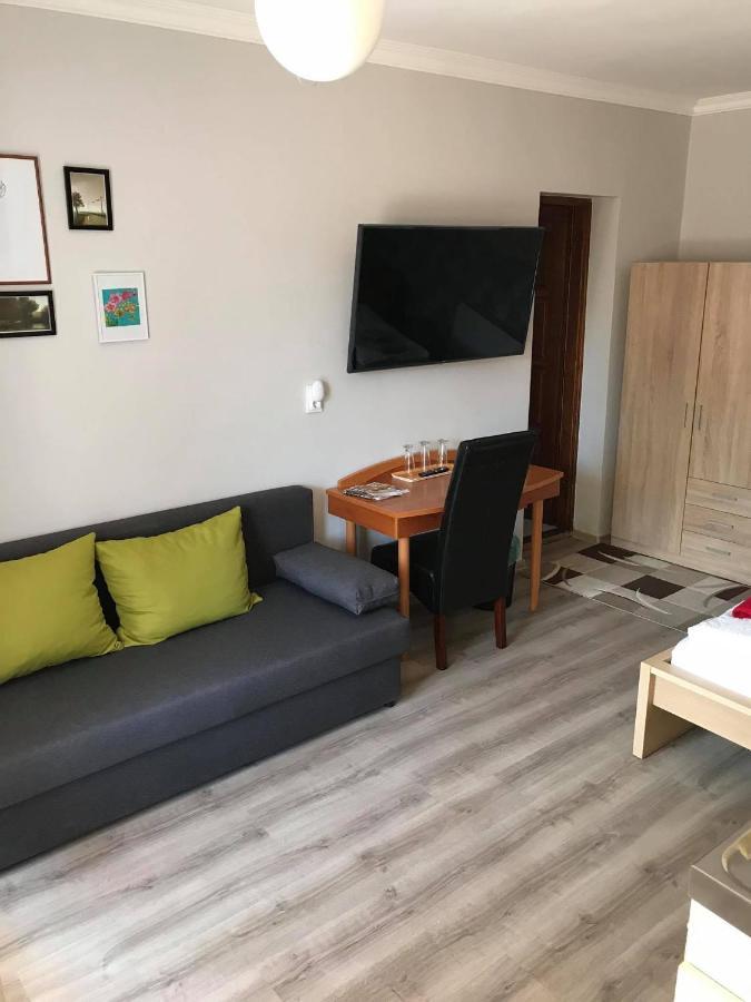 Hunyadi Panzio-Apartman Makó Exteriér fotografie